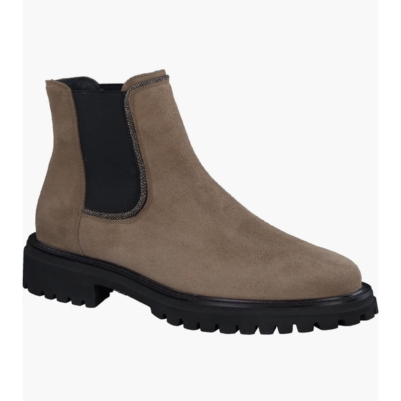 Paul Green Salzburg Chelsea Boot. Brand New in Box. US Sizes listed